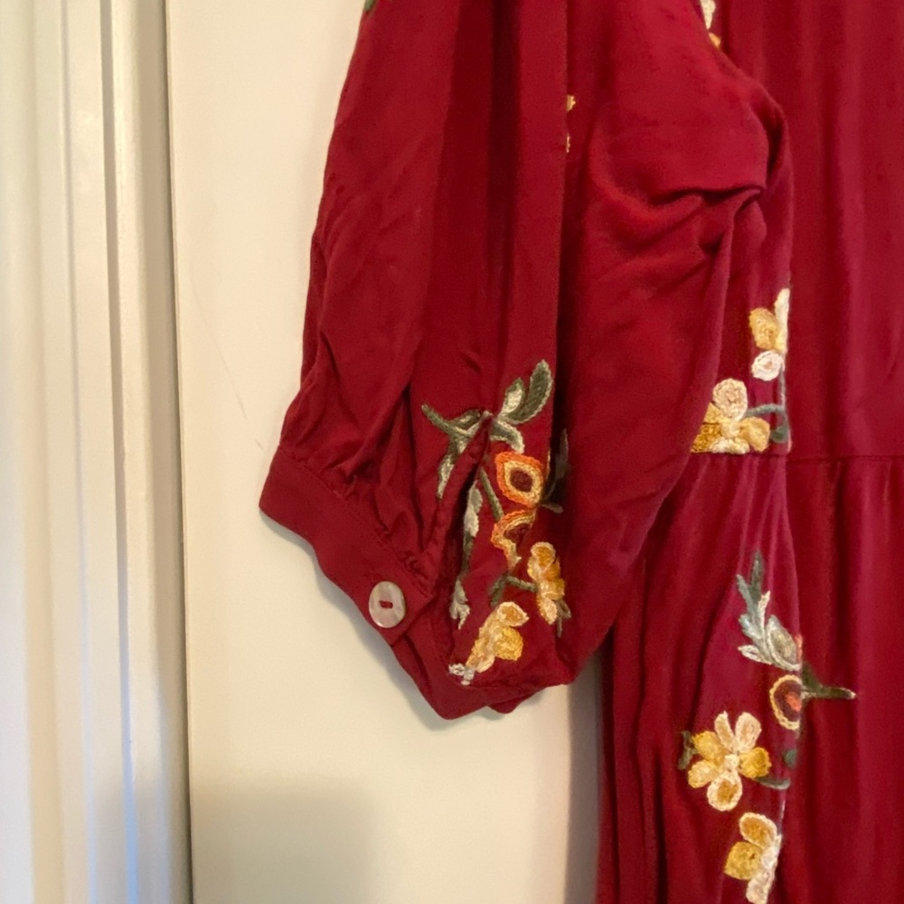 Floral Red Button-Down Dress - Picture 6 of 9